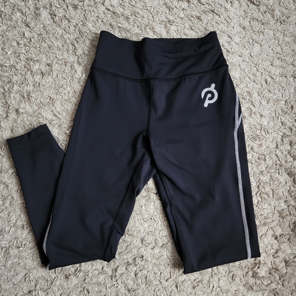 NWOT Peloton Workout Clothing Bundle - Small - Picture 10 of 11